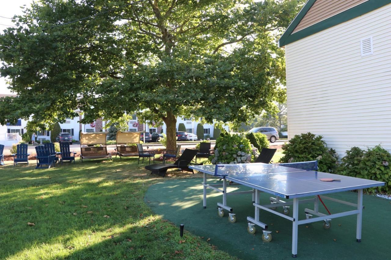 Готель Sunbird Cape Cod Annex Вест-Ярмут Екстер'єр фото